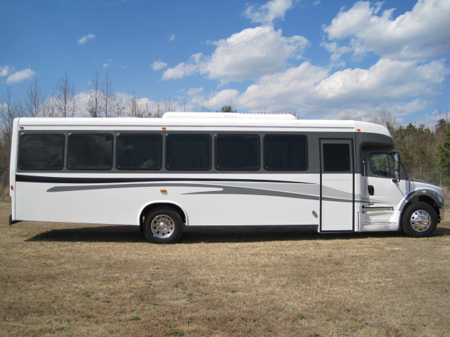 ameritrans 395 m2 freightliner coach bus, rt