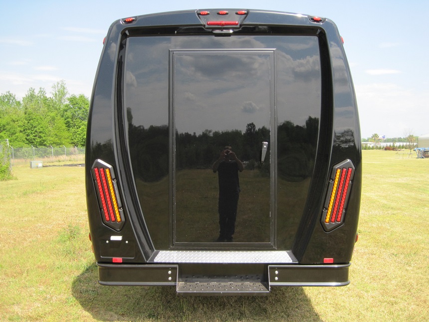 black 15passenger executive buses, rr