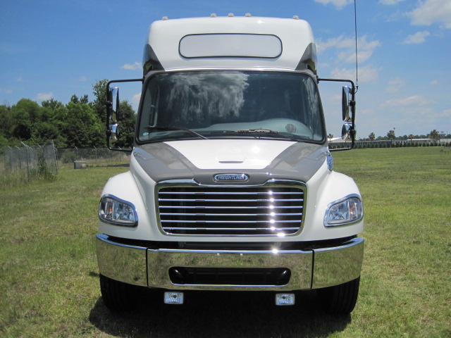 freightliner bus, f