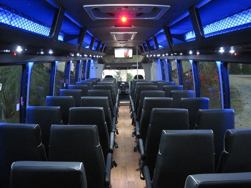 freightliner m2 coach buses with under floor luggage, ir