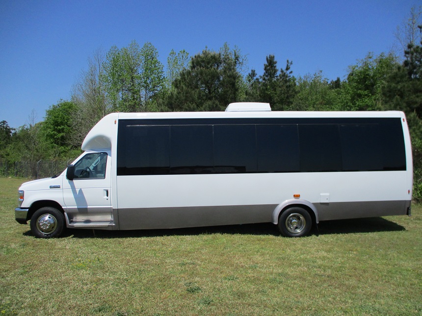 buses with passenger front viewing windows, l