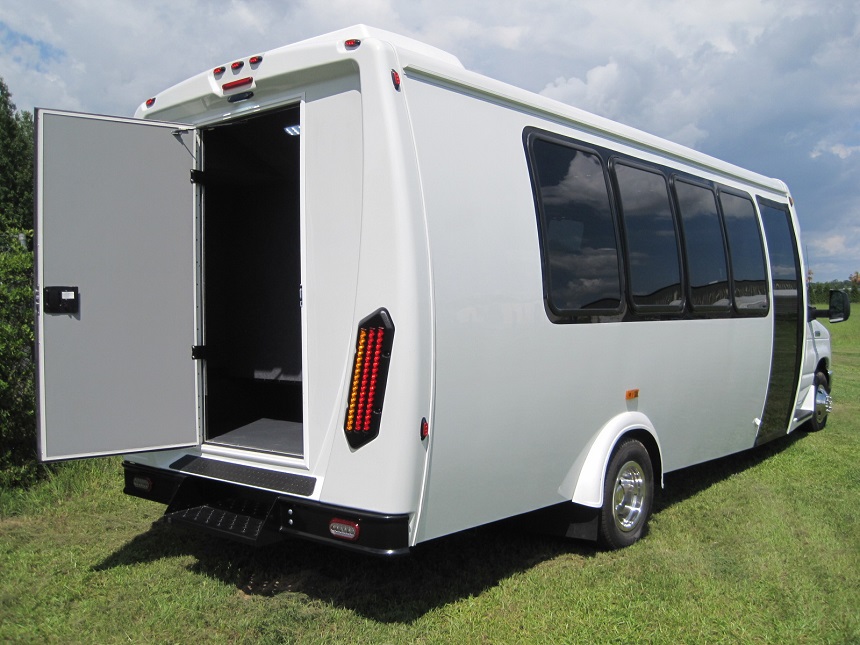 buses with passenger front viewing windows, lug