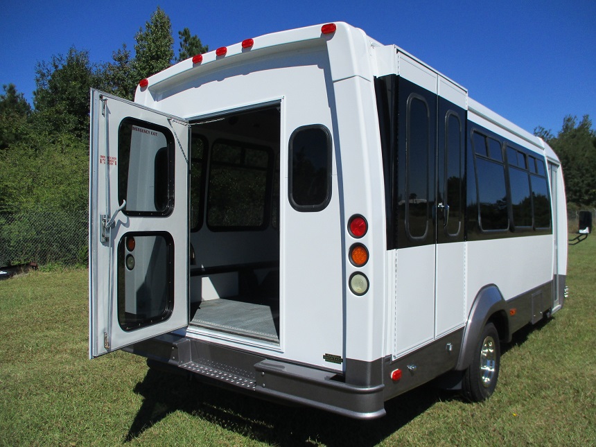 used buses for sale elkhart, lug