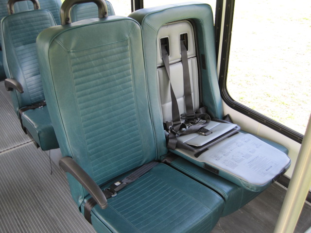 4 wheelchair handicap bus sales, child seat