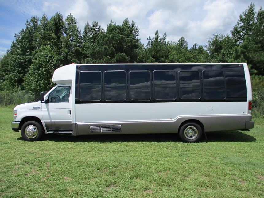 used bus sales, krystal koach kk28 e450, left